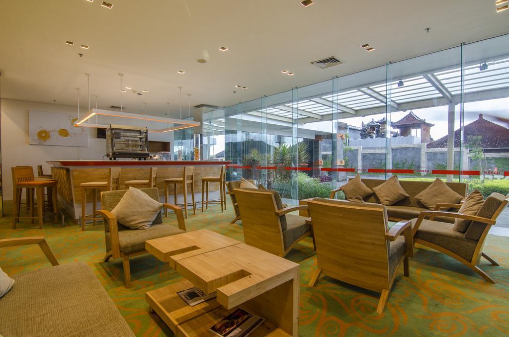 Harris Hotel And Conventions Denpasar Bali Exterior foto