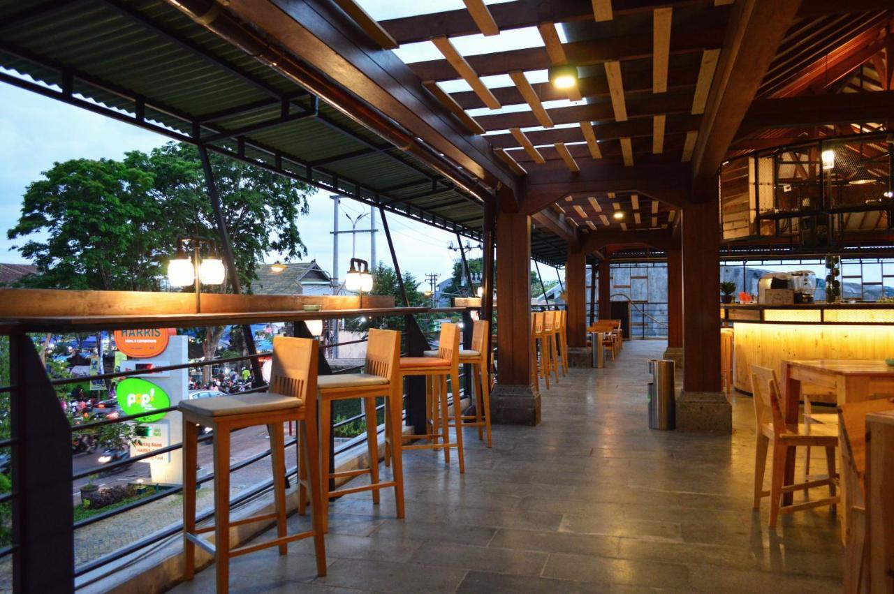 Harris Hotel And Conventions Denpasar Bali Exterior foto